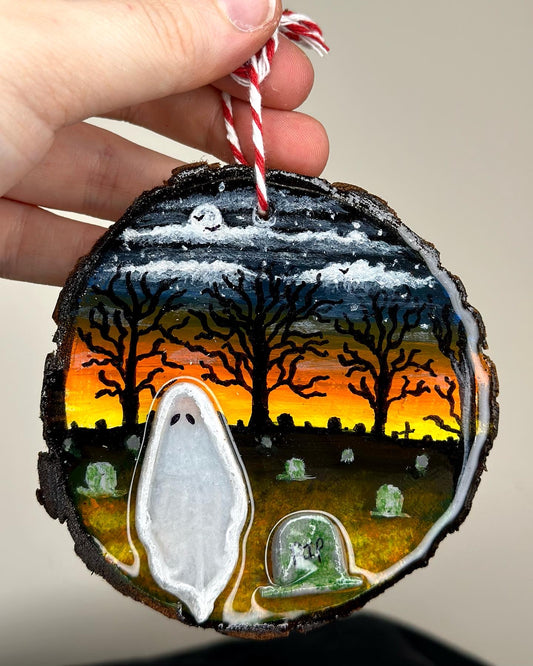 Ghostly Graveyard Ornament (style1)